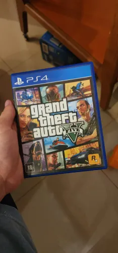 GRAND THEFT AUTO V (GTA 5) - PS4 COMPLETO eNovo