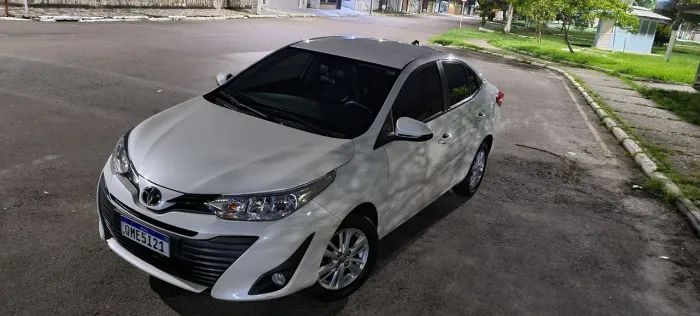 Toyota Yaris XL Sedan 1.5 Flex 16V 4P Aut. 2019