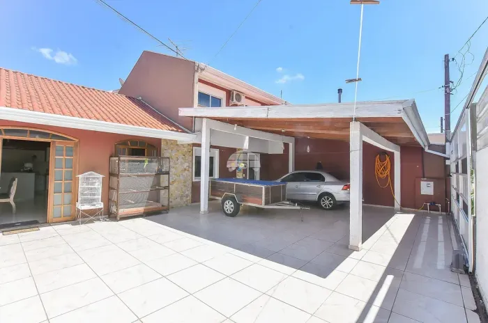 Sobrado para venda com 169 m² com 4 quartos em Cajuru - Curitiba - PR