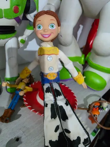 Boneco woddy e jessye