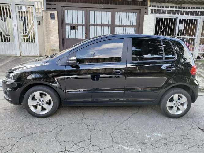 Volkswagen Fox Comfortline 1.6 Flex 8V 5P 2016