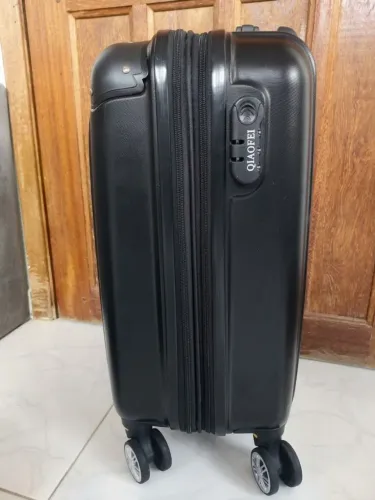 Mala 10kg marca QIAOFEI preta.