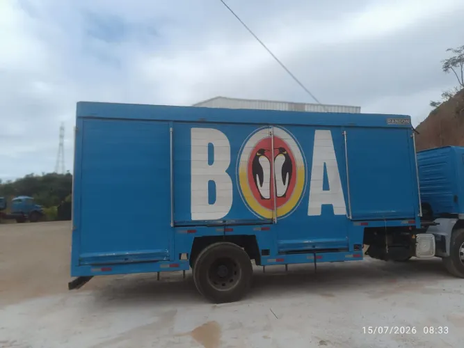 Baú Randon para carregar cerveja