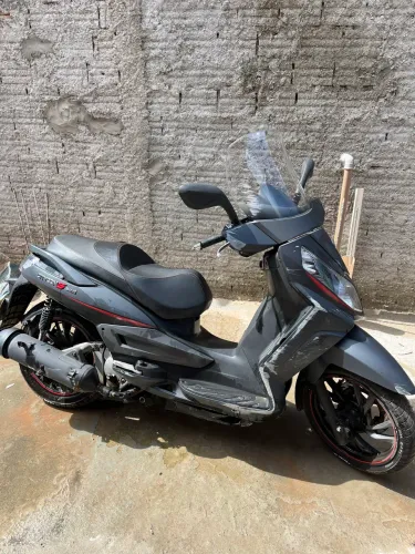Citycom 300i 