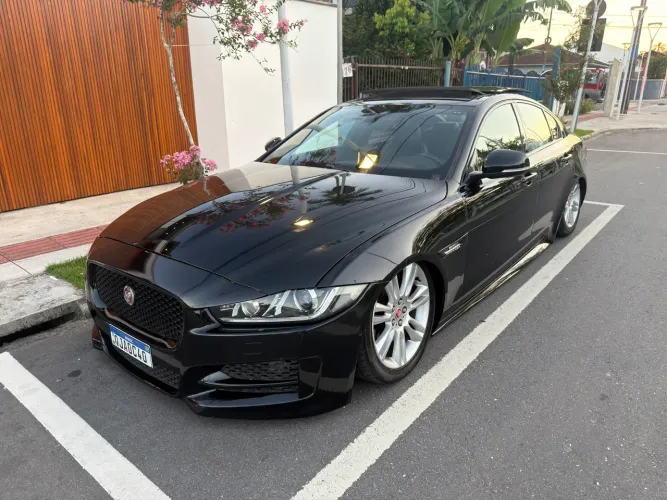 Jaguar XE 2.0 Turboch. R-sport 240/250cv Aut. 2016