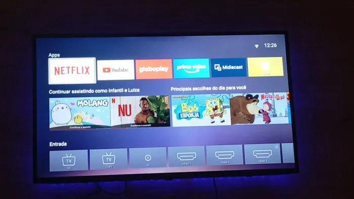 Smart tv 43 polegadas funcionando perfeitamente 