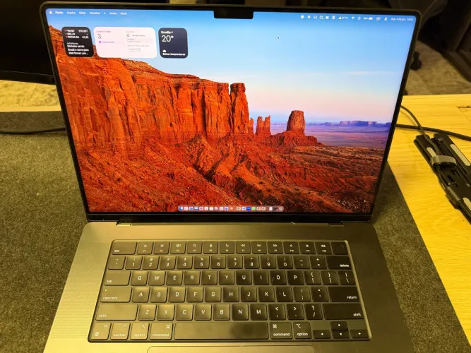 MacBook Pro 16? M4 Pro 24GB / 512GB - Impecável