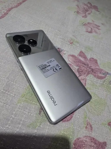 Celular Realme GT6