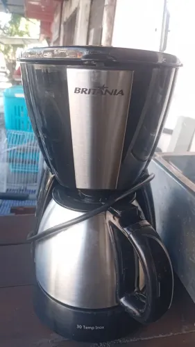 Cafeteira Britânia 30 xícaras (grande)