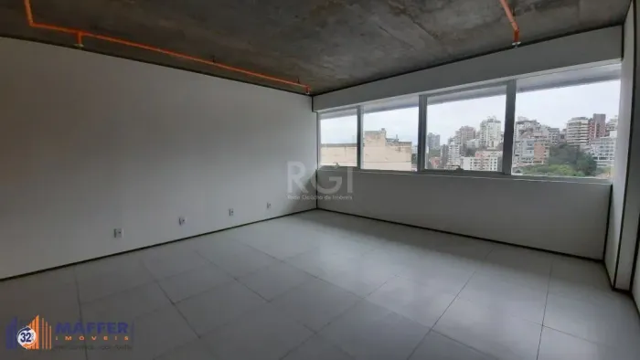 Sala Para Comprar m² por R$ 350.000,00- Floresta - Porto Alegre/RS