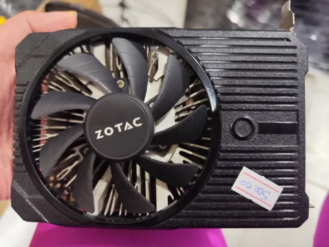 Placa de Vídeo Zotac GTX 1050 ti