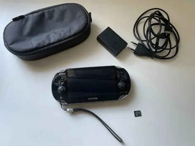 PS Vita fat + Cartão Sony 32GB + Bolsa original + Carregador