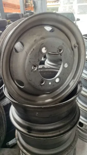 Roda aro 16 Iveco 35s14 usada 