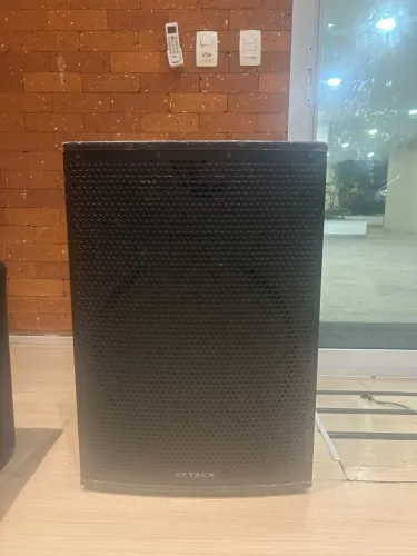 2 Caixas Ativa Attack VRF-1550A 15'' 500w (valor unitário)