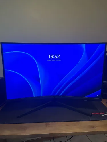 Monitor curvo Samsung Odyssey G5 32?