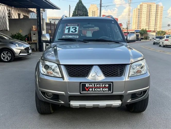 Mitsubishi Pajero TR4 2.0 Flex 16V 4X2 Aut. 2013