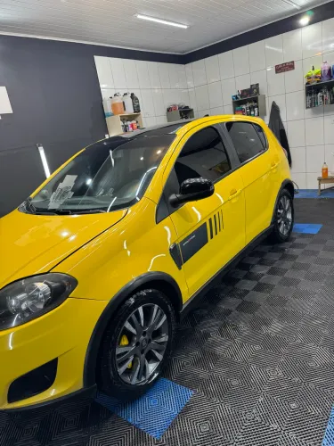 Fiat Palio Sporting 1.6 Flex 16V 5P 2013