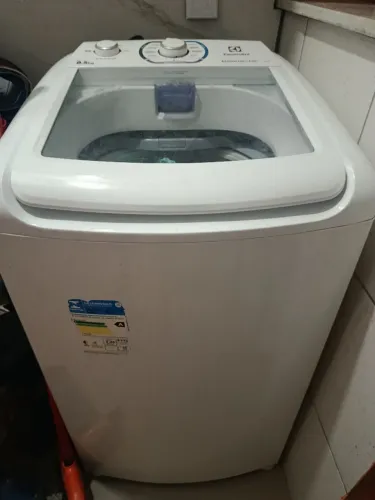 Vendo máquina de 8 kilos 650 geladeira 600 retirar em jardim do amanhã cidade de Deus