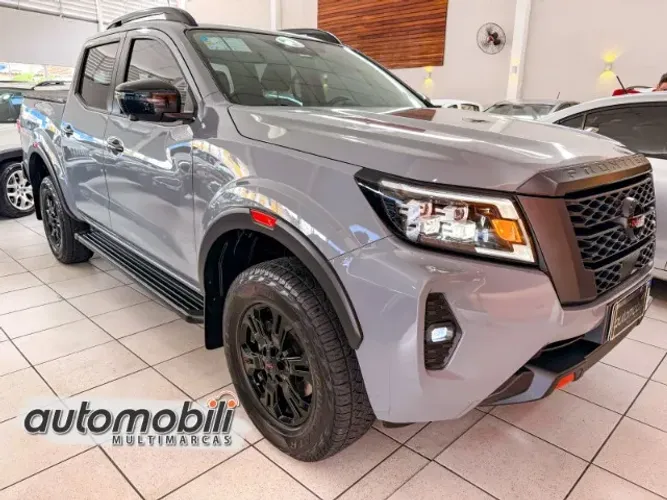 Nissan Frontier Pro4x CD 4X4 2.3 Bi-TB Die. AUT 2023