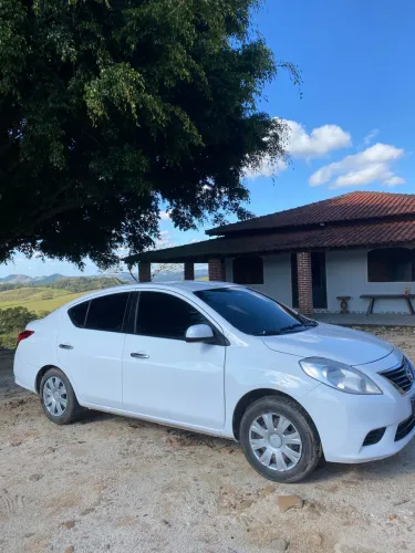 Nissan Versa SV 1.6 16V Flex Fuel 4P Mec. 2014