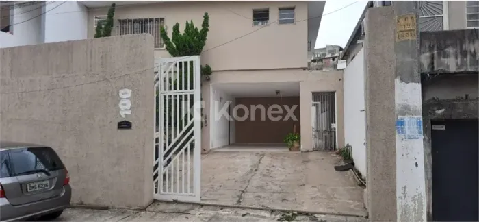 Casa comercial à venda com 300 m² em Imirim, São Paulo