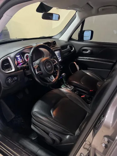 Jeep Renegade Longitude 1.8 4X2 Flex 16V Aut. 2019