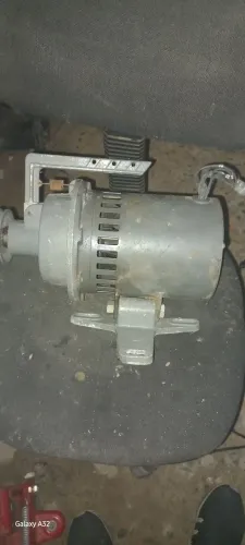 Motor de máquina de costura industrial