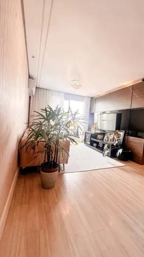 Apartamento, 4 Dormitórios ( 1 suíte), 2 vagas, Edifício Ilha Bela, Sjc.