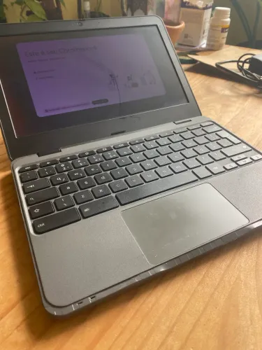 Lenovo Chromebook 100e (2ª Geração / 2nd Gen).