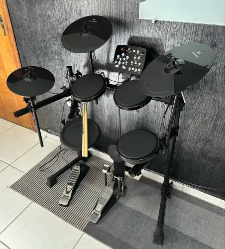 Vendo Bateria Michael DDM-100