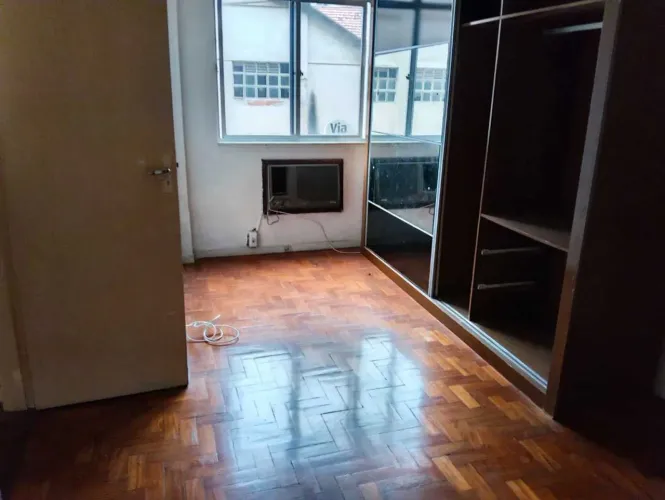 Apartamento com Área Privativa : / Residencial / São Cristóvão