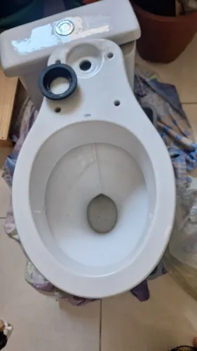 Vaso sanitário com caixa acoplada