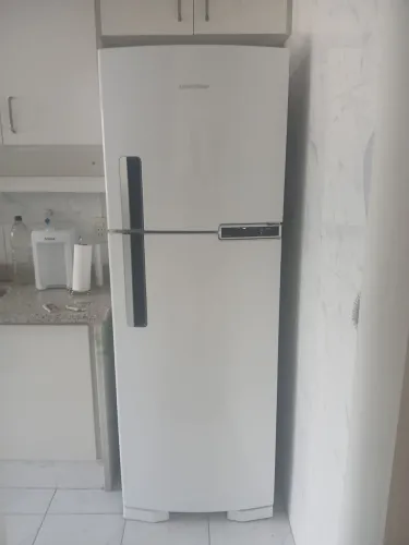 Geladeira Brastemp 375l 110v frost free