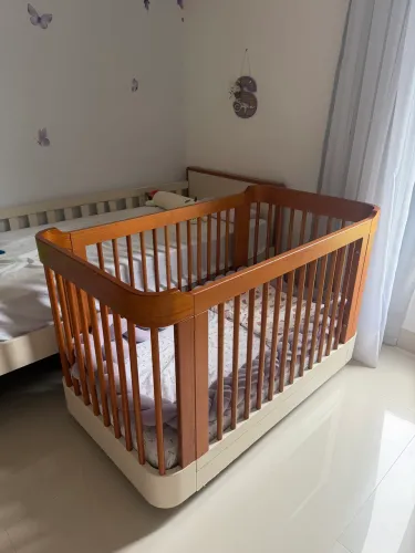 Berço Nido 3 em 1 com dois colchões inclusos