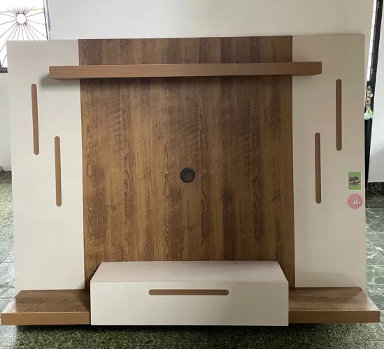 PAINEL DE TV