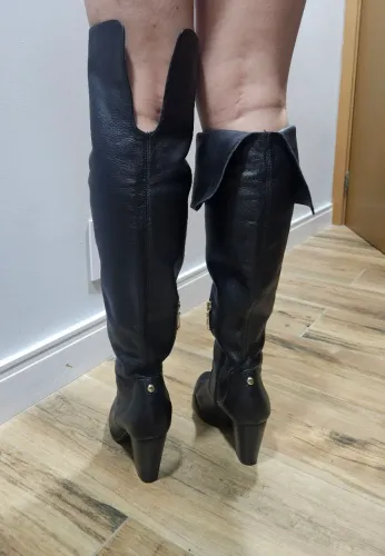 Bota couro legítimo Jorge Bischoff