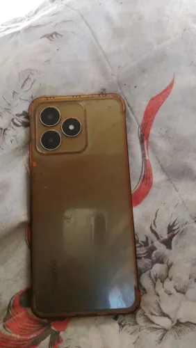 Realmi note 50