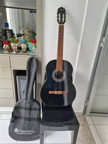 Violão Giannini