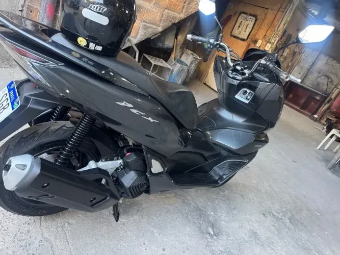 Vendo Pcx zerada 2024 dlx km baixa