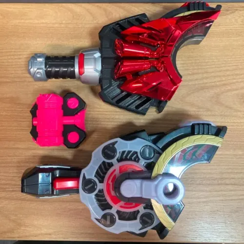 DX Magnum & Boost Buckle + DX Hammer Buckle (Kamen Rider Geats) (Raise Buckles)