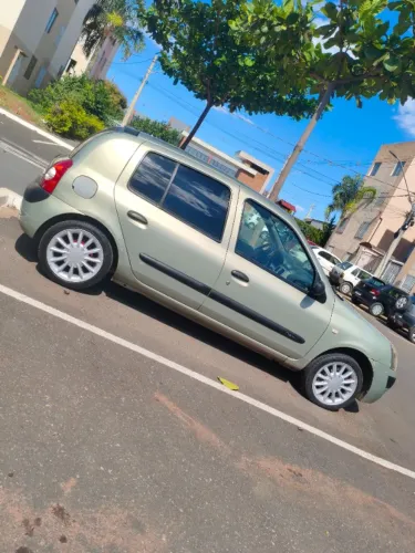 Renault Clio RL Alize/ Authent. 1.6 16V 110cv 5P 2004