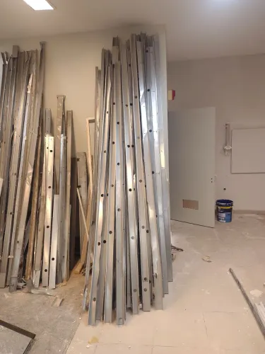 Montante para parede de Drywall
