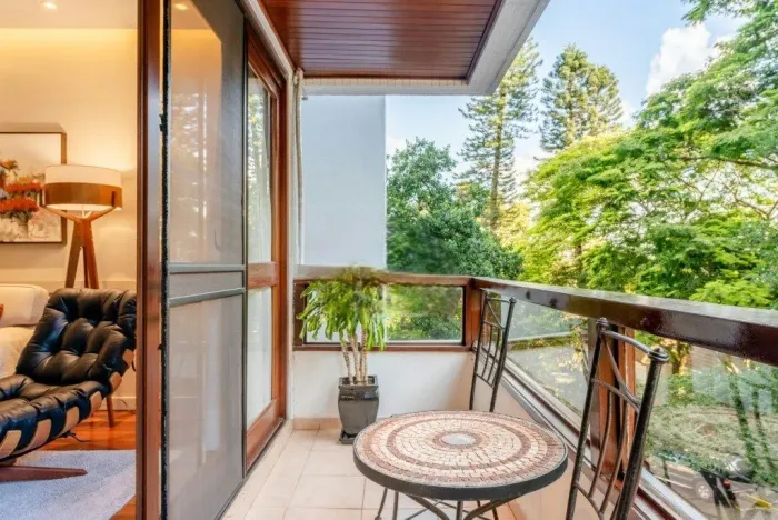 1 Vaga de Garagem + Depósito Privativo | Vista Panorâmica e 3 Dormitórios no Petrópolis