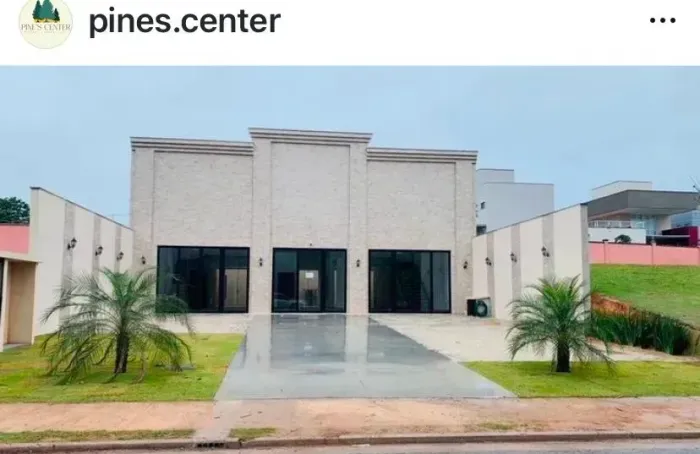Centro comercial para aluguel e venda tem 290 metros quadrados em Alphaville - Rio das Ost