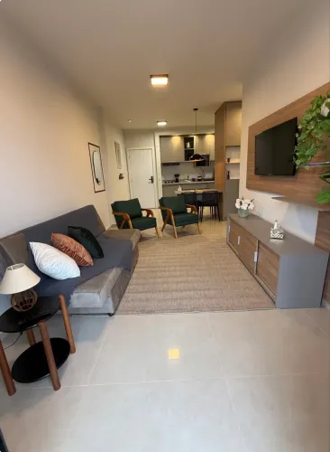 Apartamento mobiliado no Centro + garagem | Pouso Alegre