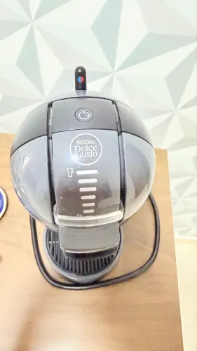 Máquina de café dolce gusto