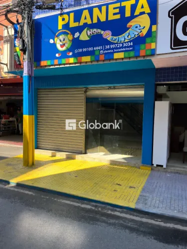 Ponto comercial no centro 70m2, Loja e sobreloja
