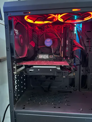 PC GAMER + periféricos de brinde pra sair rápido (não aceito olx pay, retirada em mãos)