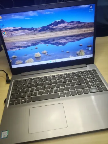 Notebook Lenovo S145 12GB Intel i5 SSD