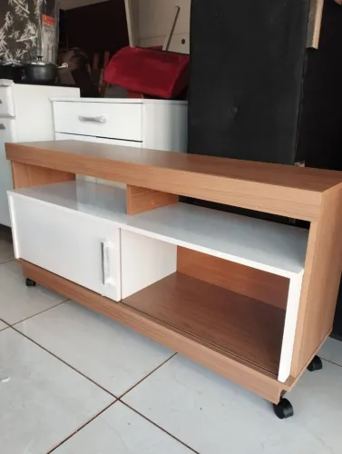 RACK COM RODINHAS/ NOVO/ ENTREGA GRÁTIS